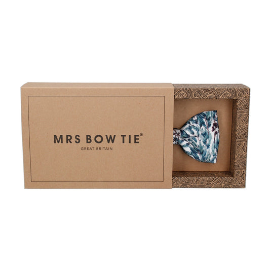 Boho White Whimsical Wedding Leaf Bow Tie - Bow Tie with Free UK Delivery - Mrs Bow Tie